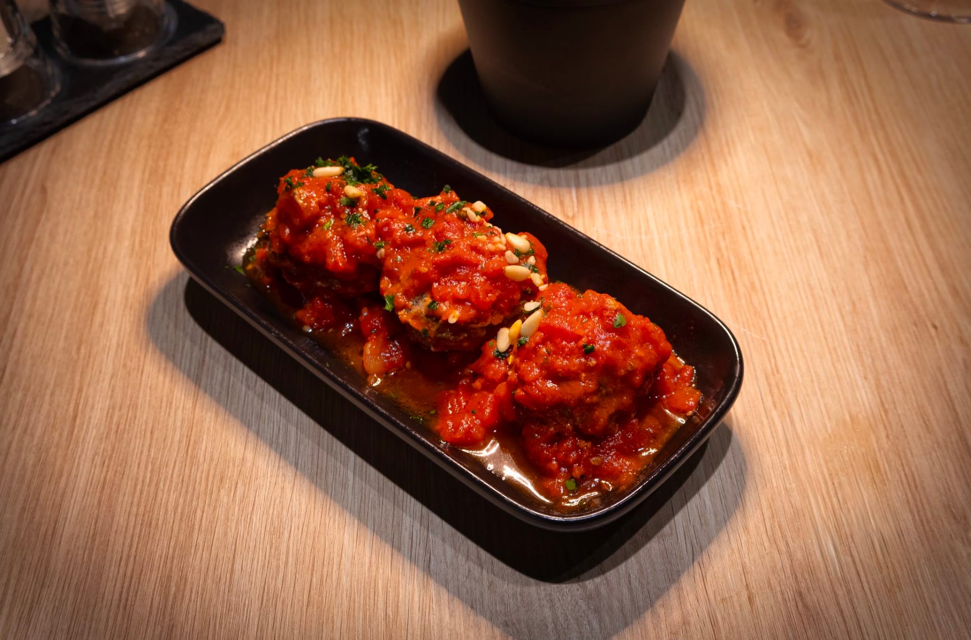 Albondigas – spanische Hackbällchen in Tomatensauce
